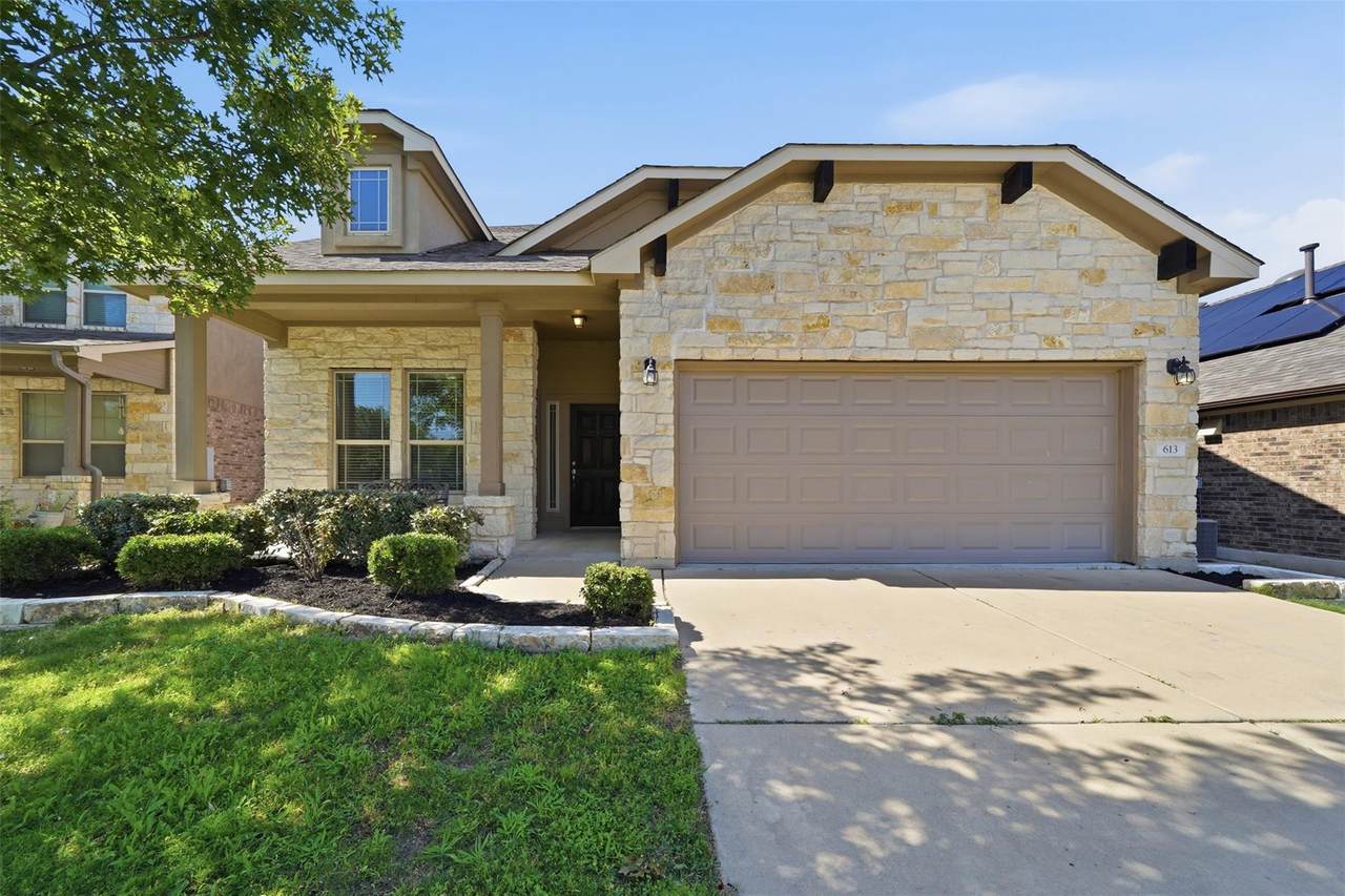 613 Longhorn Cavern Rd - Photo 1