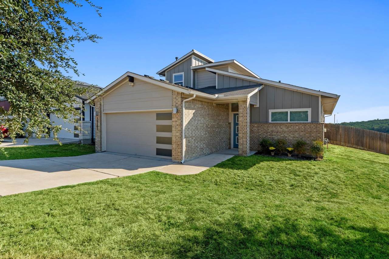 10501 Fulton Ave - Photo 1