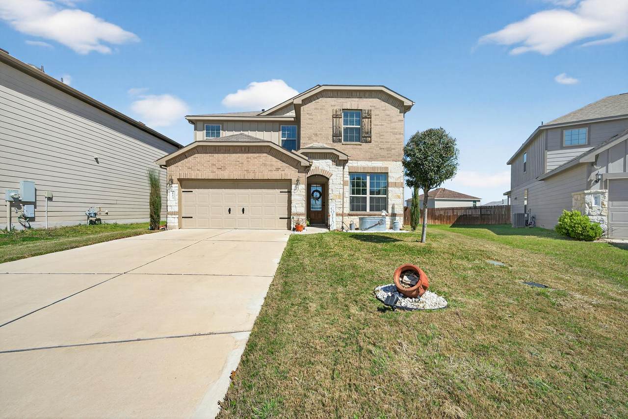 613 Whitman Ave - Photo 1