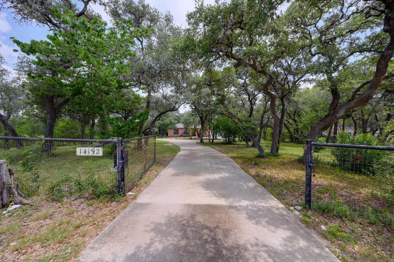14192 Antonio Dr - Photo 1