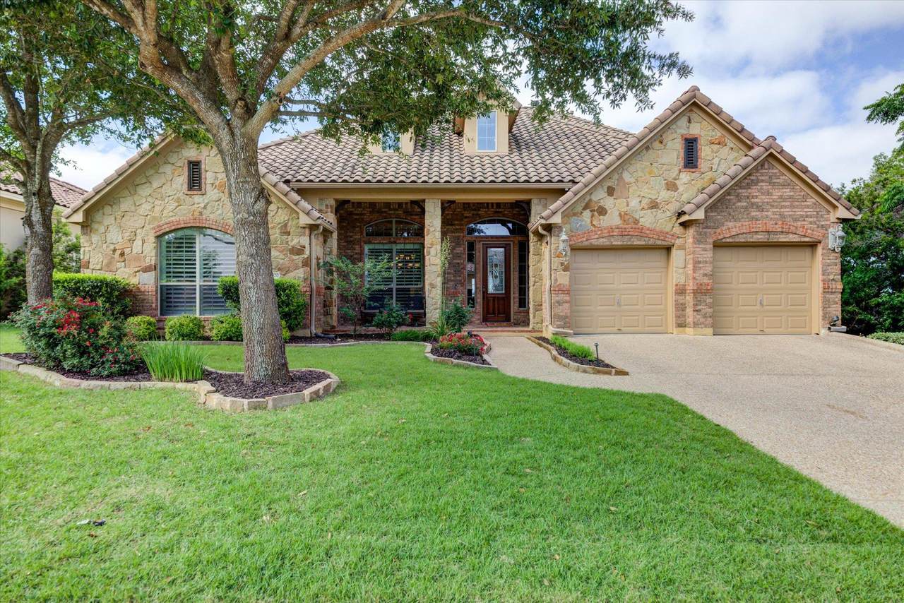 3920 Vail Dv - Photo 1