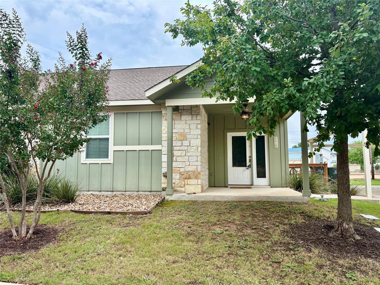 241 Rose Dr - Photo 1