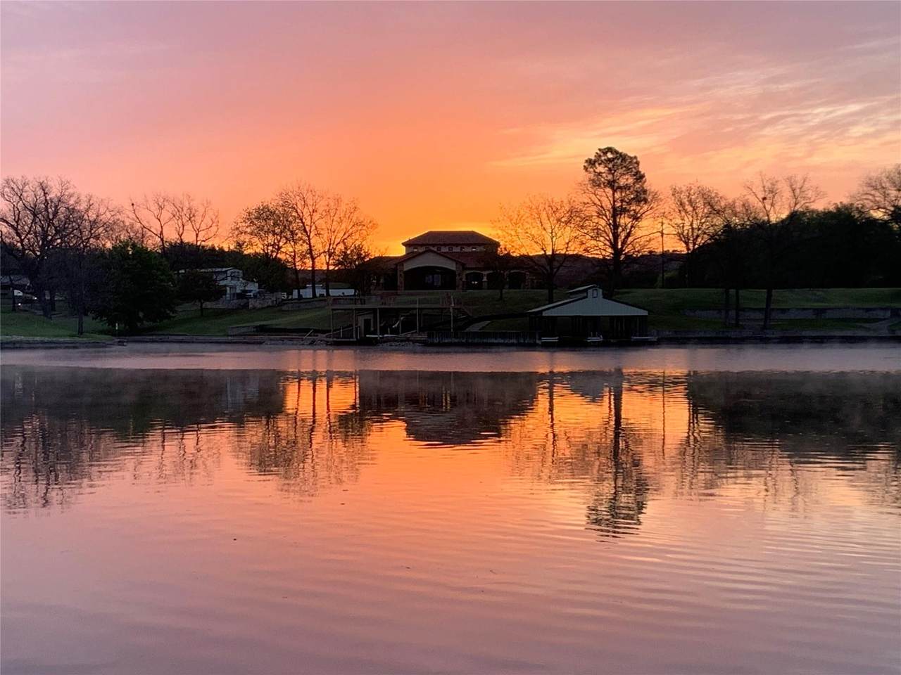 1713 Aztec Trl - Photo 1