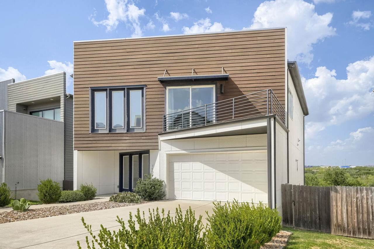 7408 Cordoba Dr - Photo 1