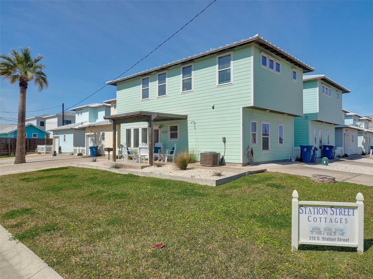 318 Station St - Photo 1