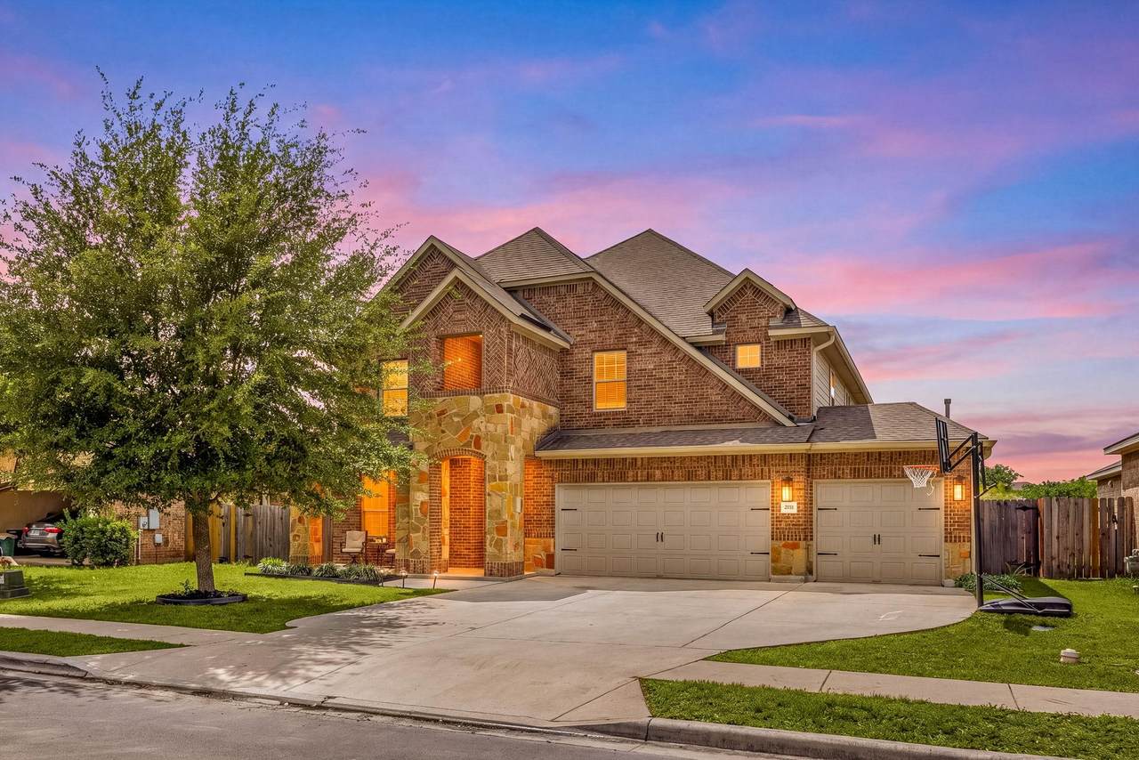 225 Pettigrew Path - Photo 1