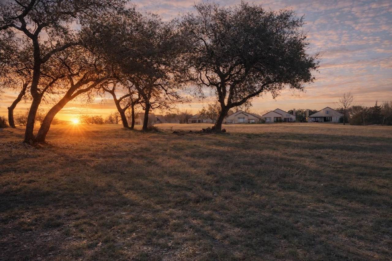 27113 Founders Pl - Photo 1