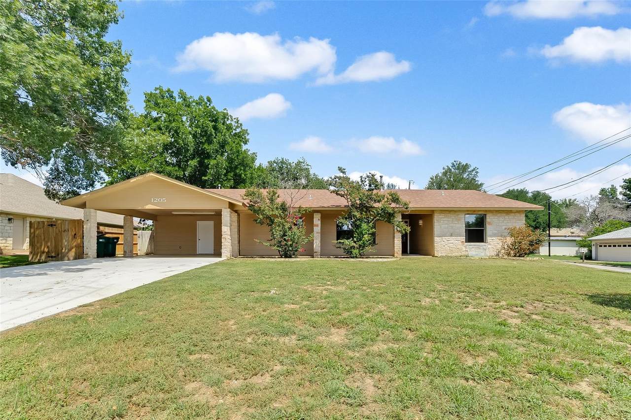 1205 Sunset Dr - Photo 1
