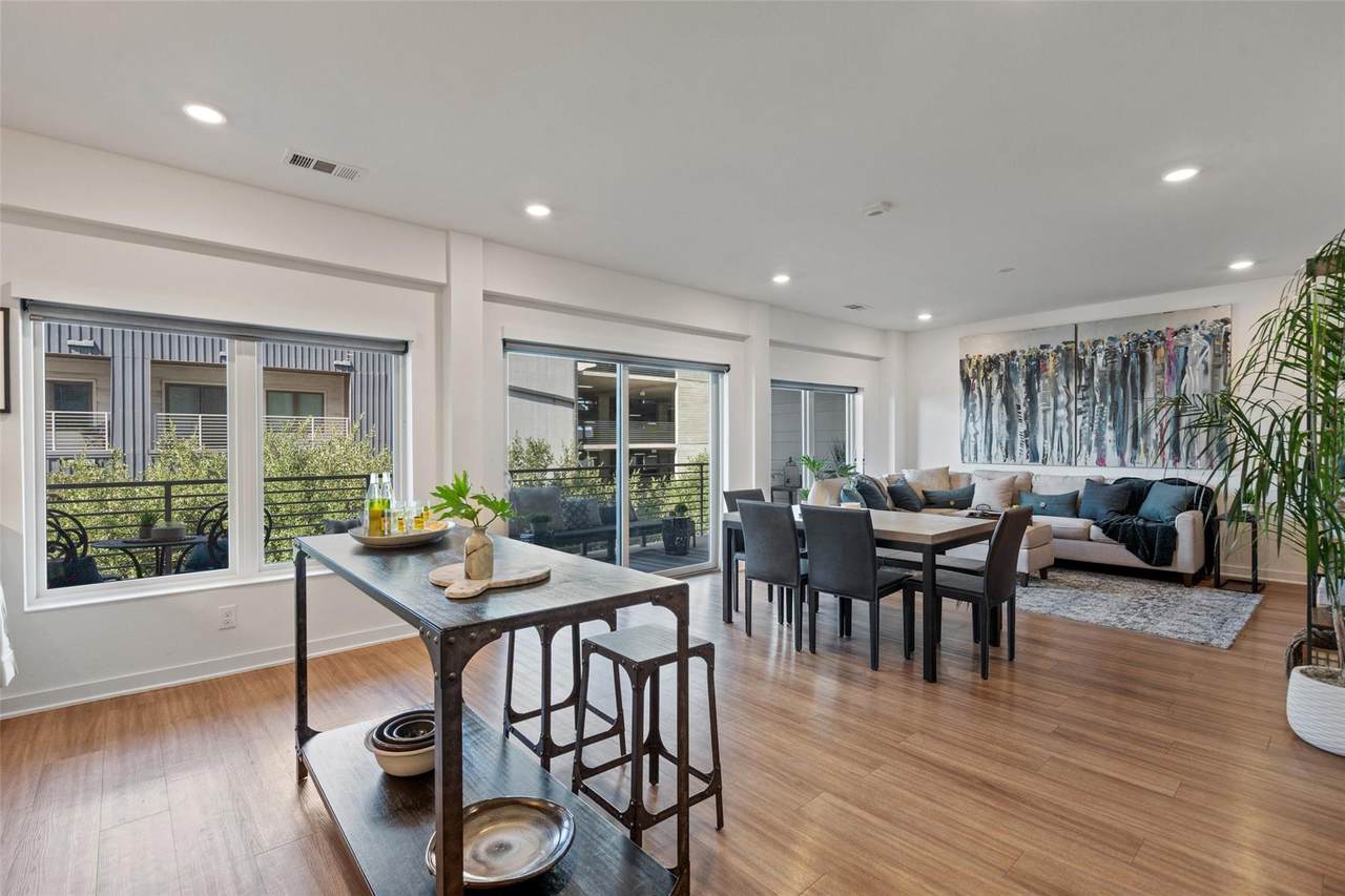 4361 Congress Ave - Photo 1