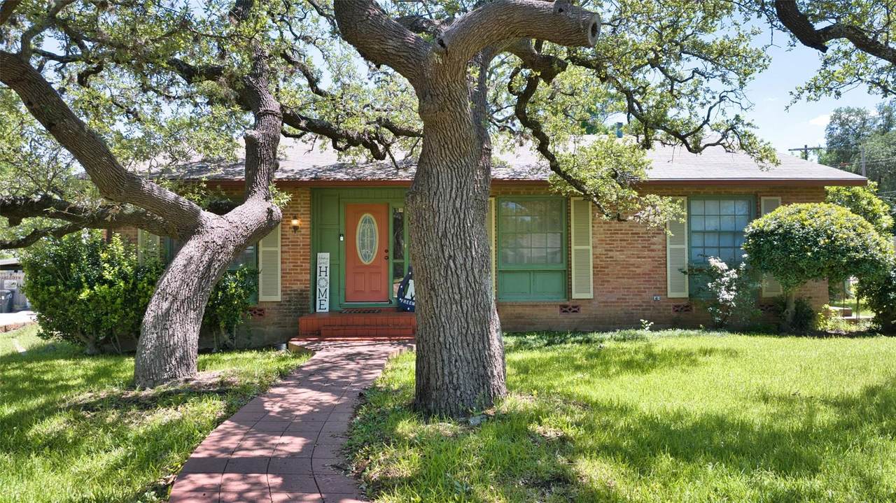 https://bt-photos.global.ssl.fastly.net/austin/1280_boomver_1_4382681-2.jpg