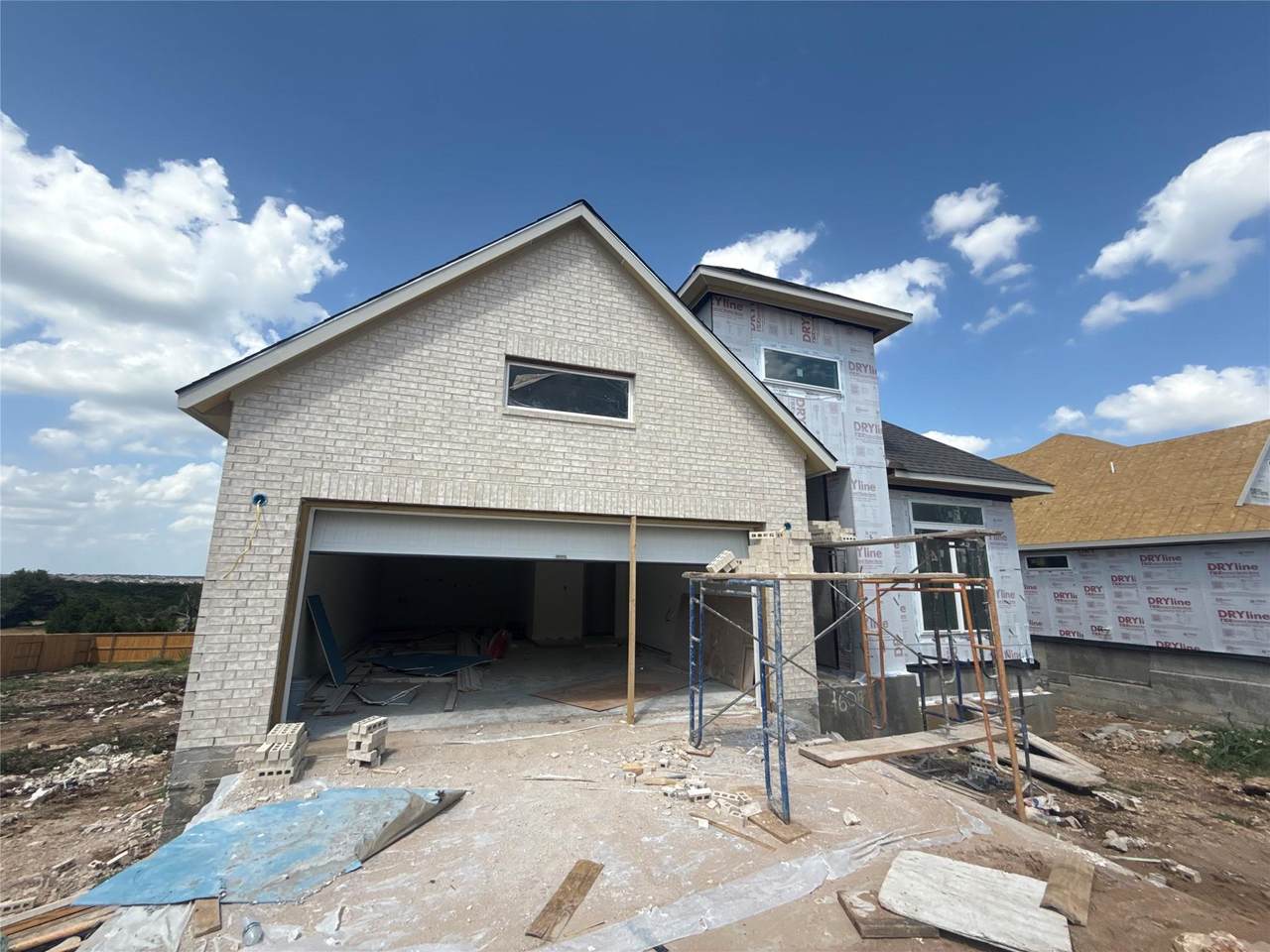 1608 Snowdrop Dr - Photo 1