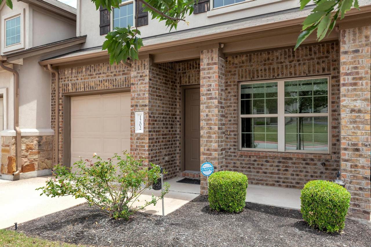 1701 Bell Blvd - Photo 1