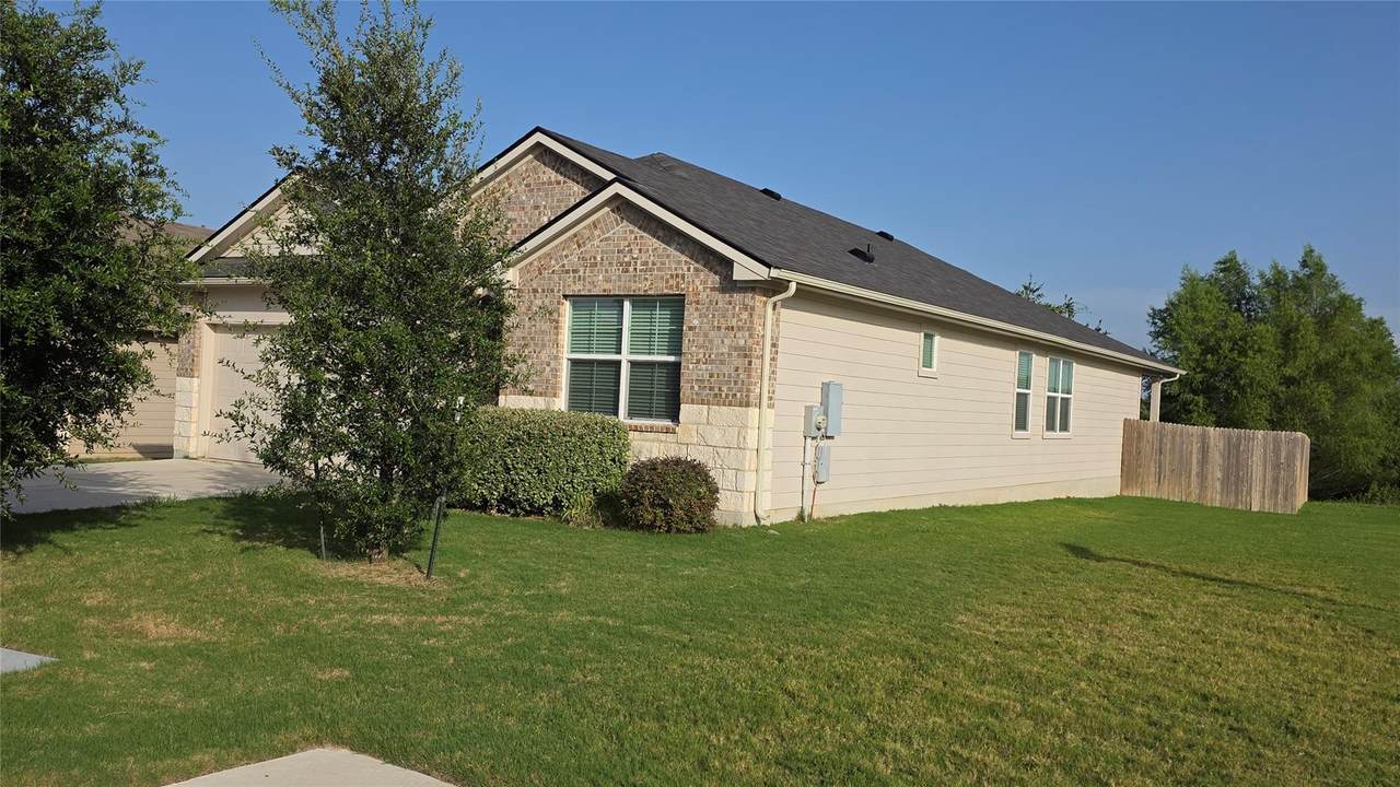 https://bt-photos.global.ssl.fastly.net/austin/1280_boomver_1_4417291-2.jpg