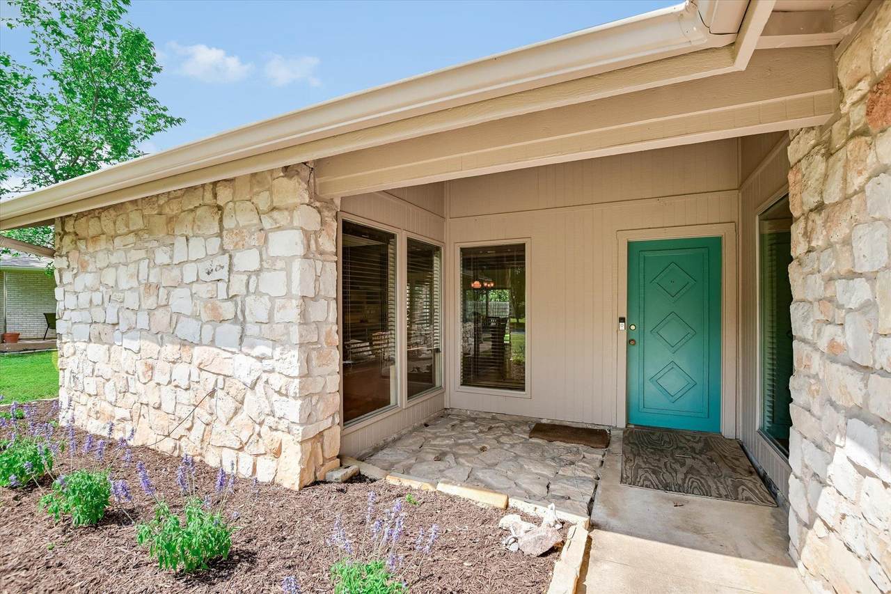 4806 Canyonbend Cir - Photo 1