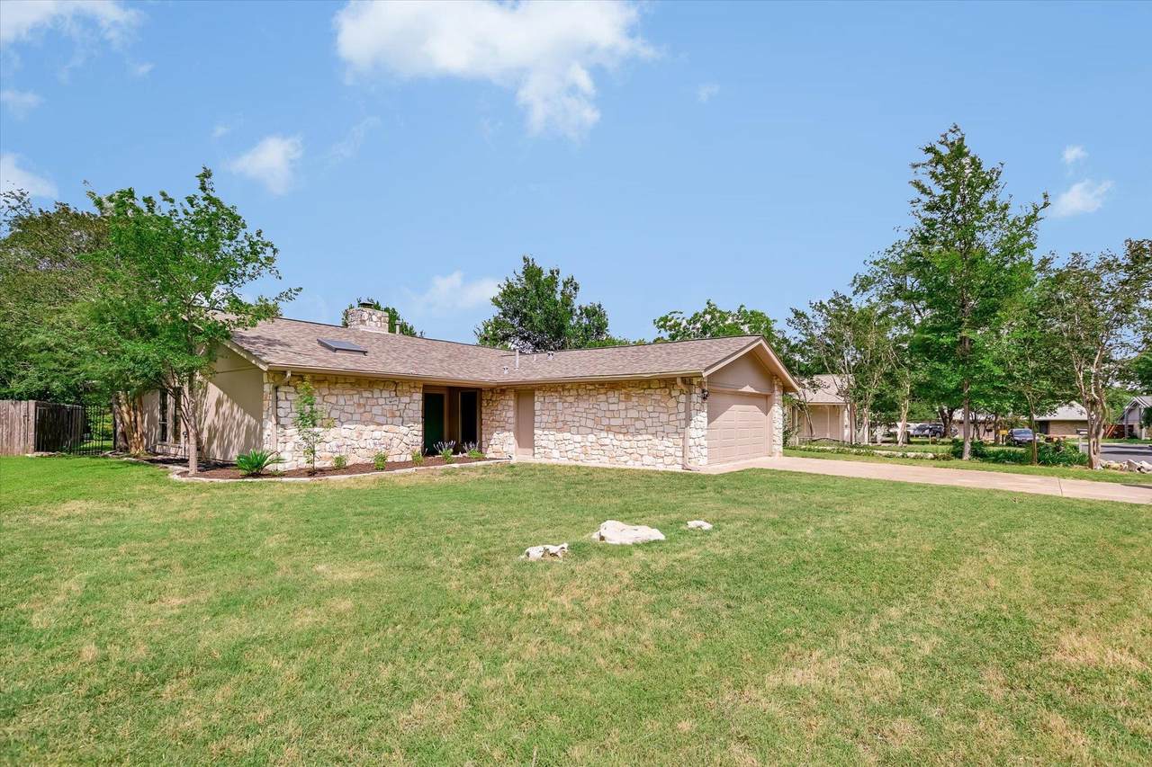 https://bt-photos.global.ssl.fastly.net/austin/1280_boomver_1_4427175-2.jpg