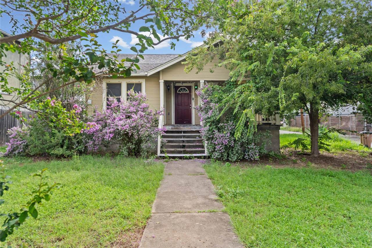 1307 Concho St - Photo 1