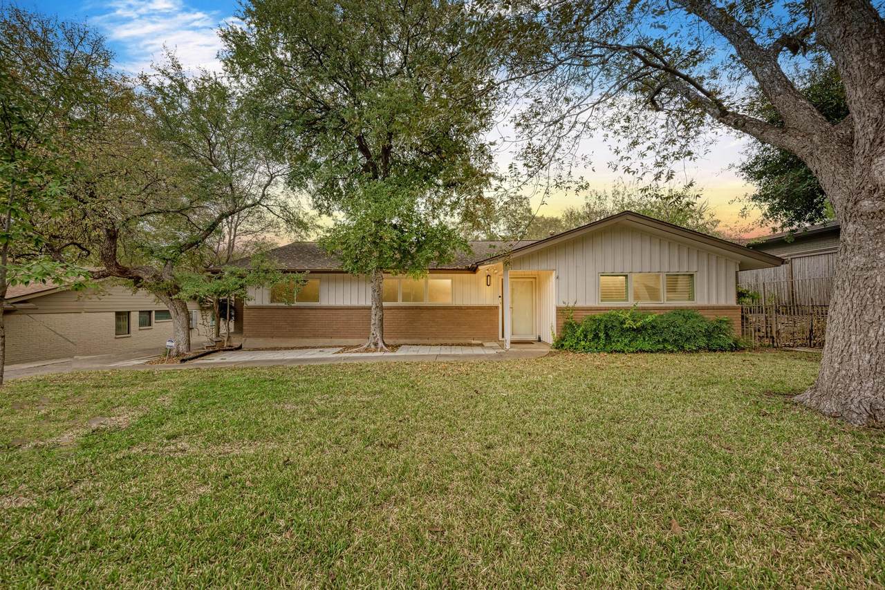 2500 Spring Creek Dr - Photo 1