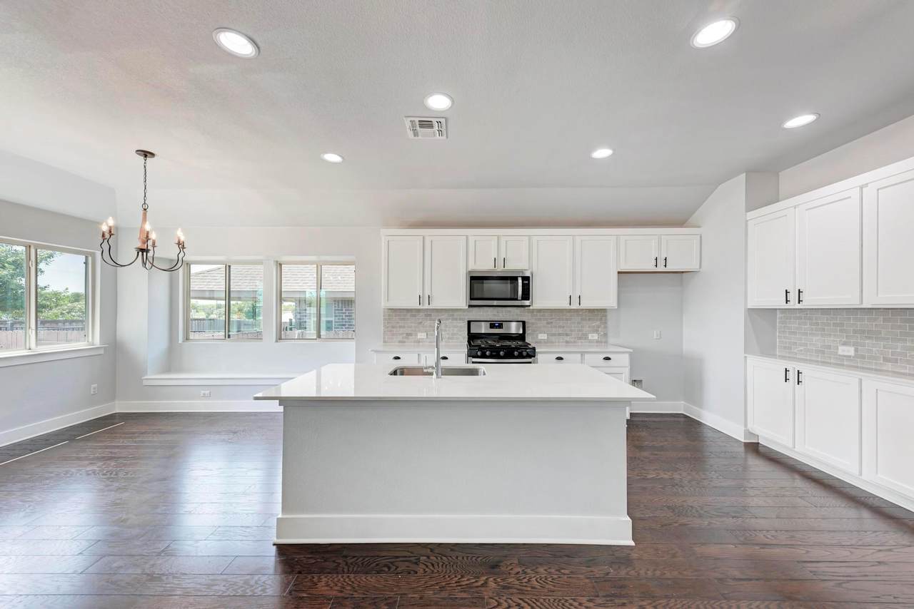 189 Tailwind Dr - Photo 1