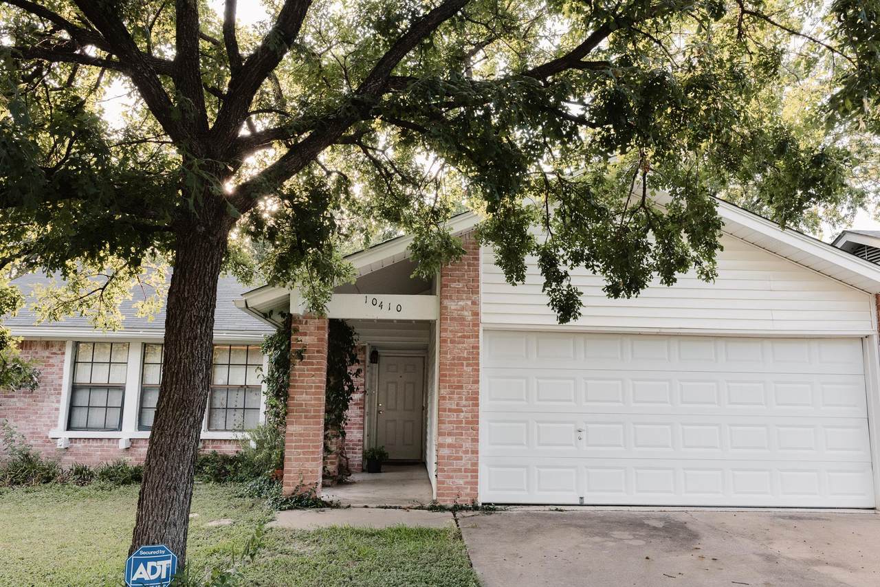 10410 Leaning Willow Dr - Photo 1