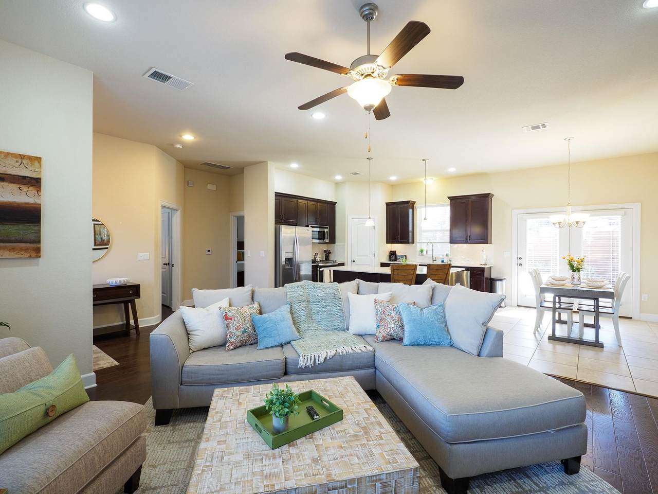 5605 Roosevelt Ave - Photo 1
