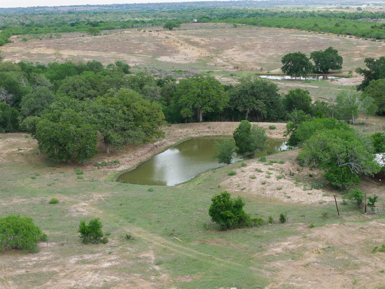 https://bt-photos.global.ssl.fastly.net/austin/1280_boomver_1_4476063-2.jpg