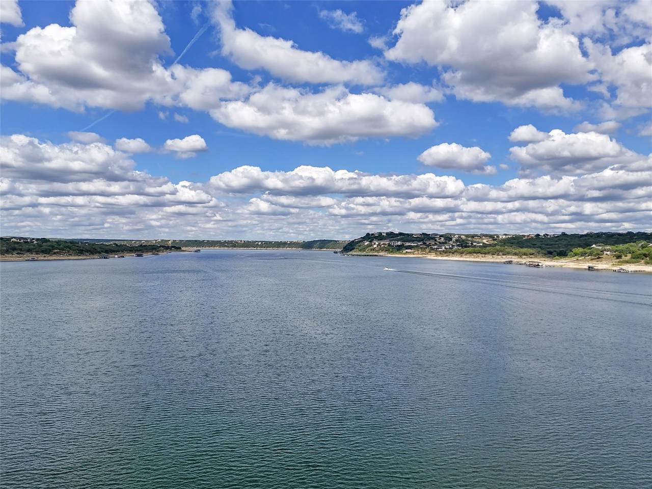 https://bt-photos.global.ssl.fastly.net/austin/1280_boomver_1_4494914-2.jpg