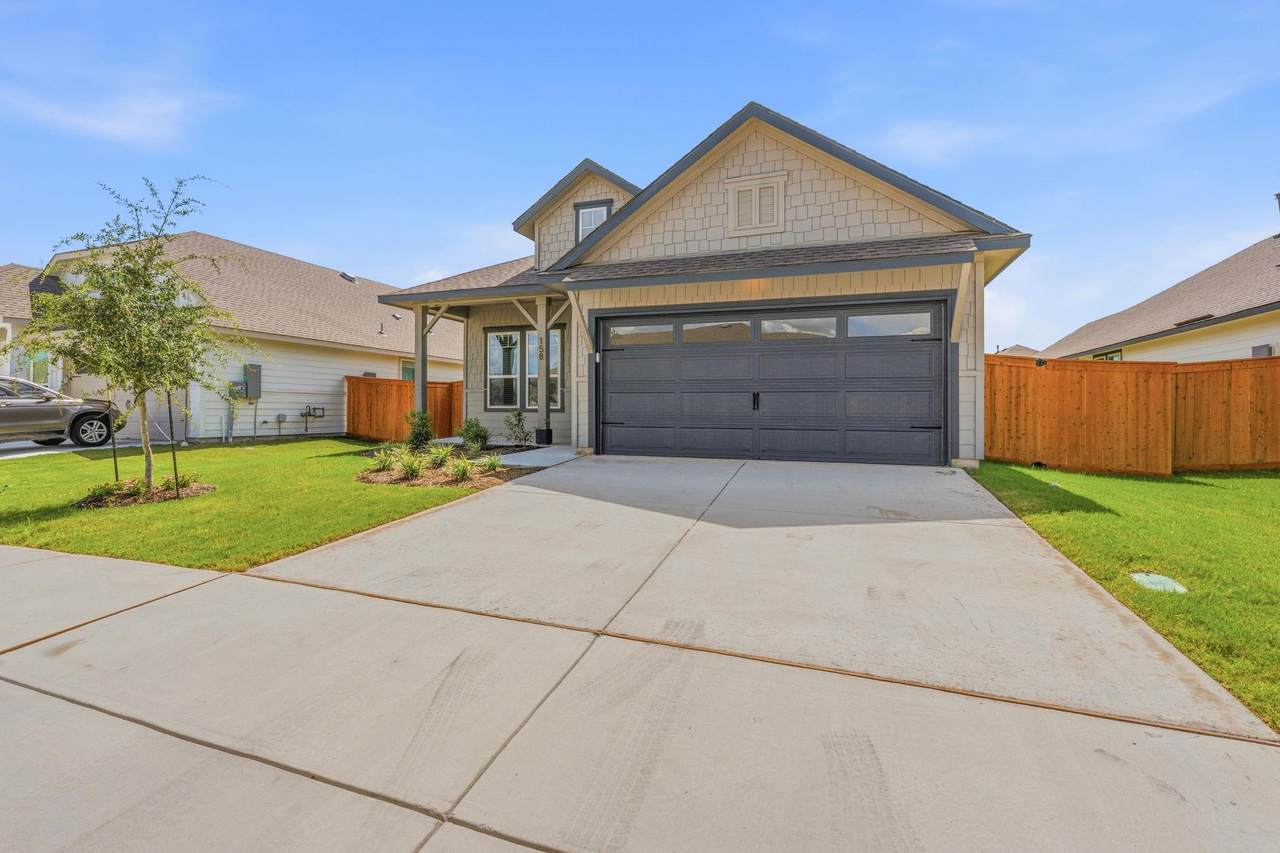 158 Paul Pena Dr - Photo 1