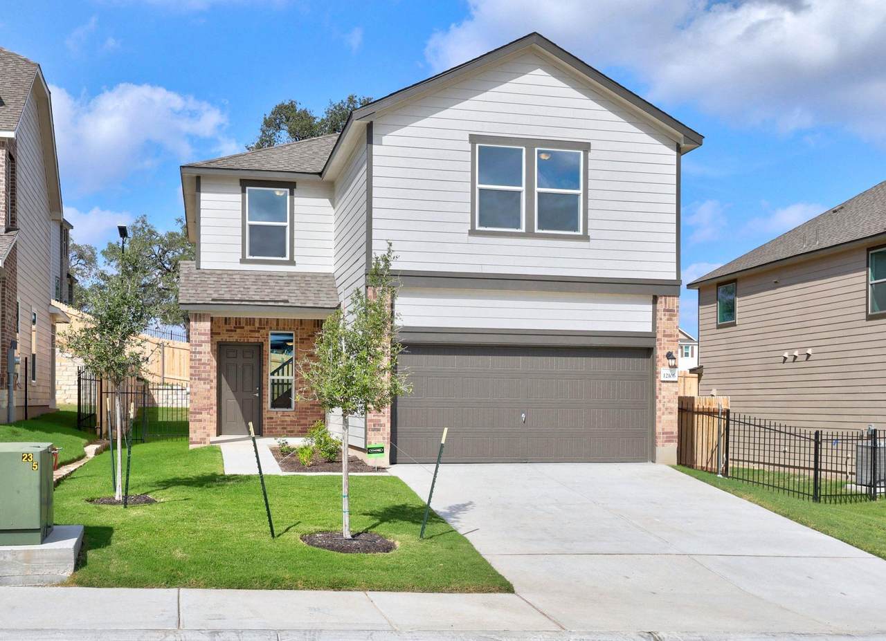 12106 Salvador St - Photo 1