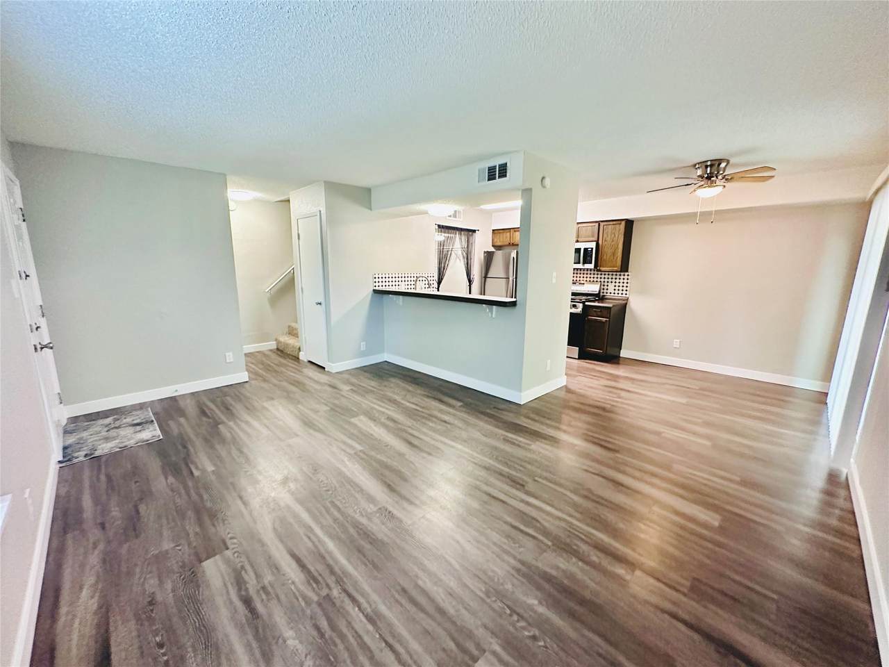 1314 Southport Dr - Photo 1