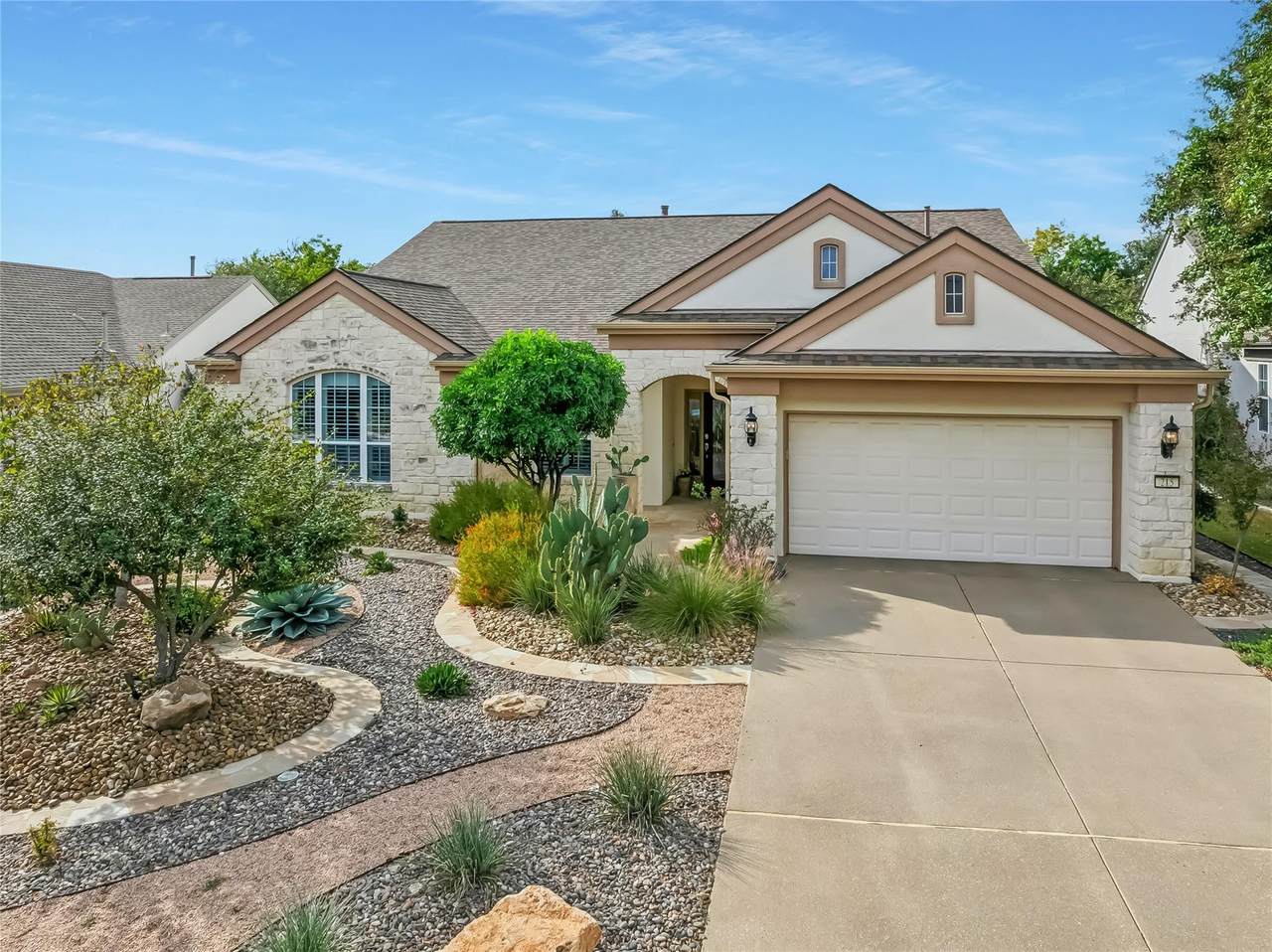 215 Goose Island Dr - Photo 1