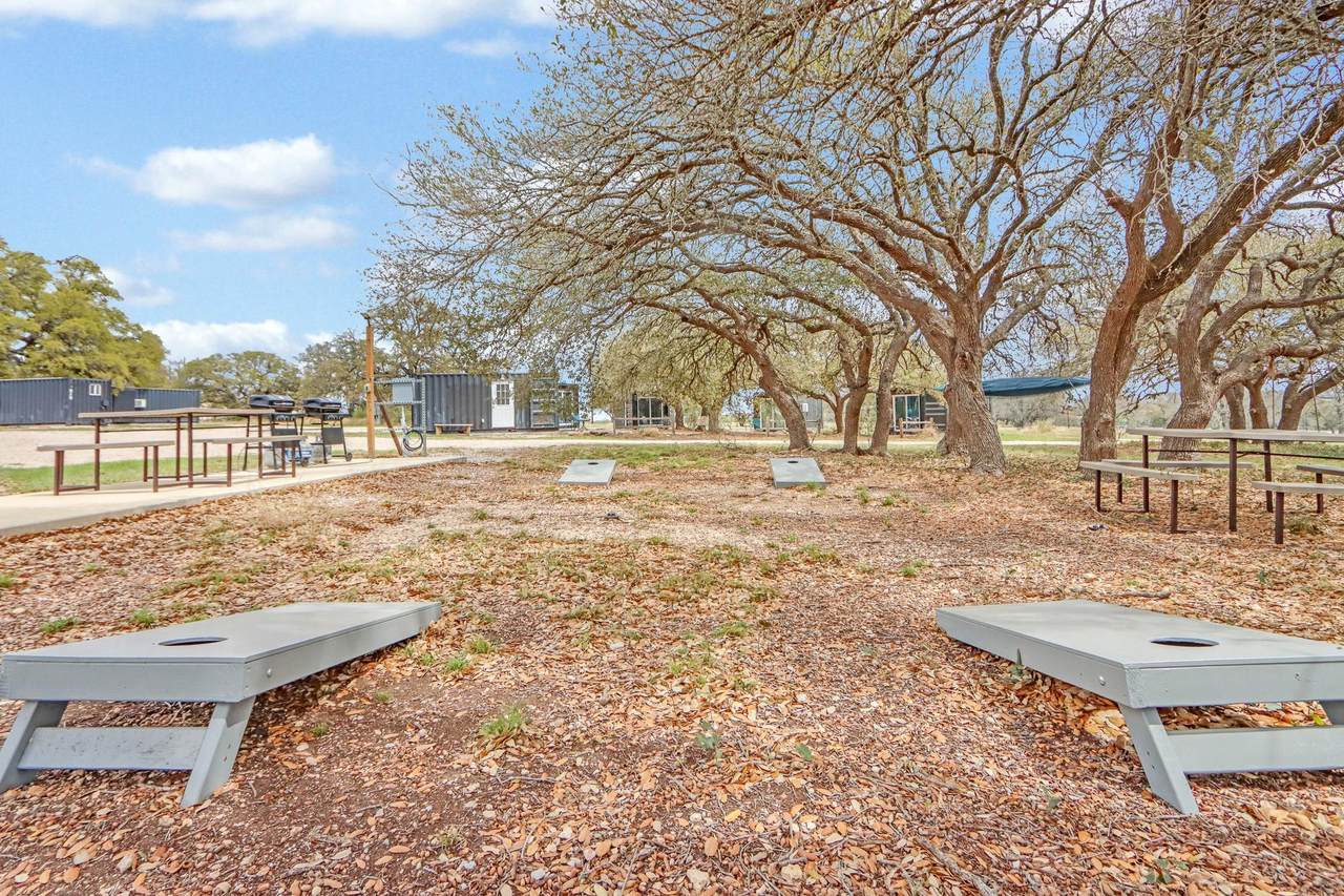 8502 Us 290 - Photo 1