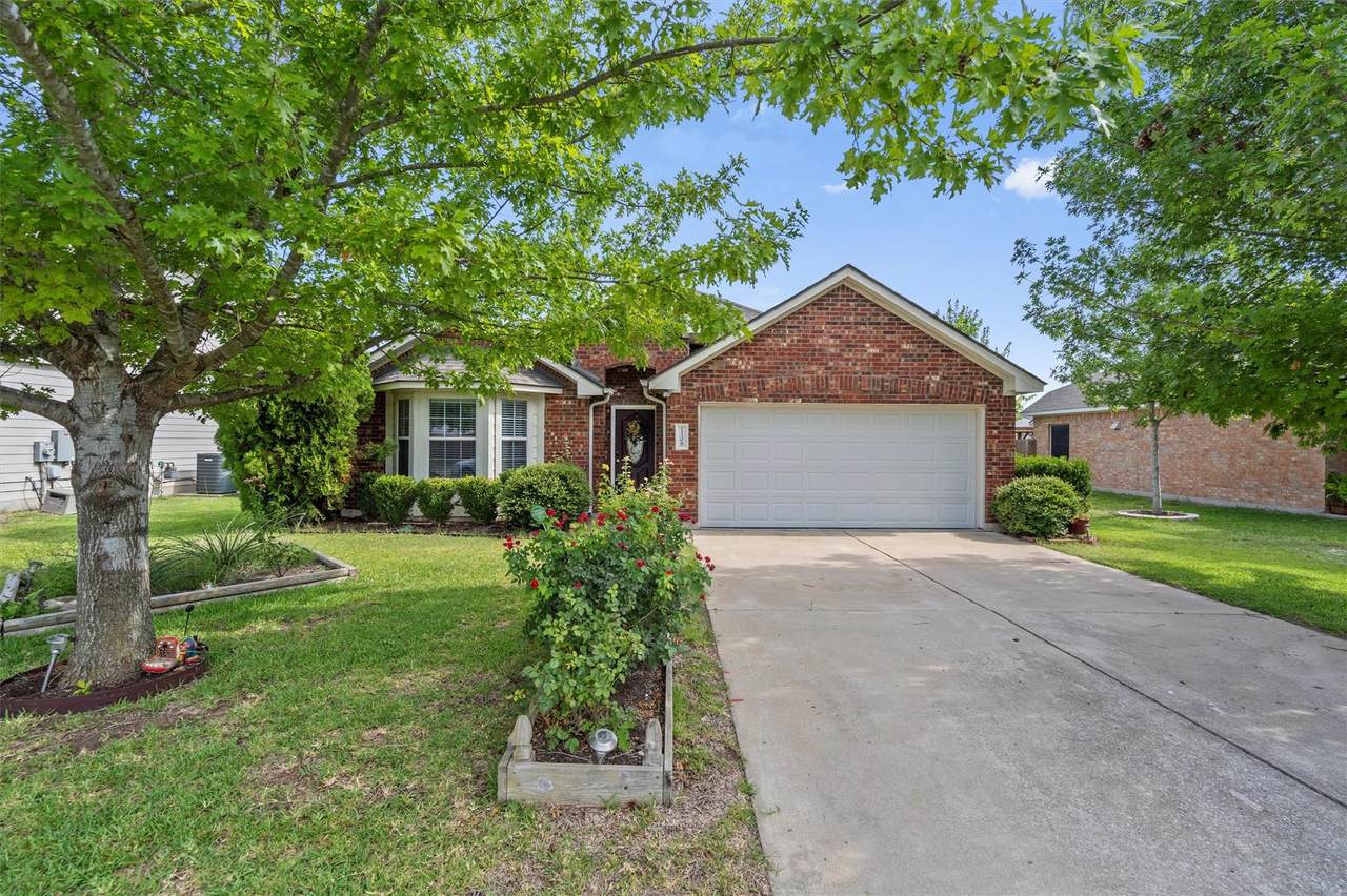 1508 Uvalde Dr - Photo 1