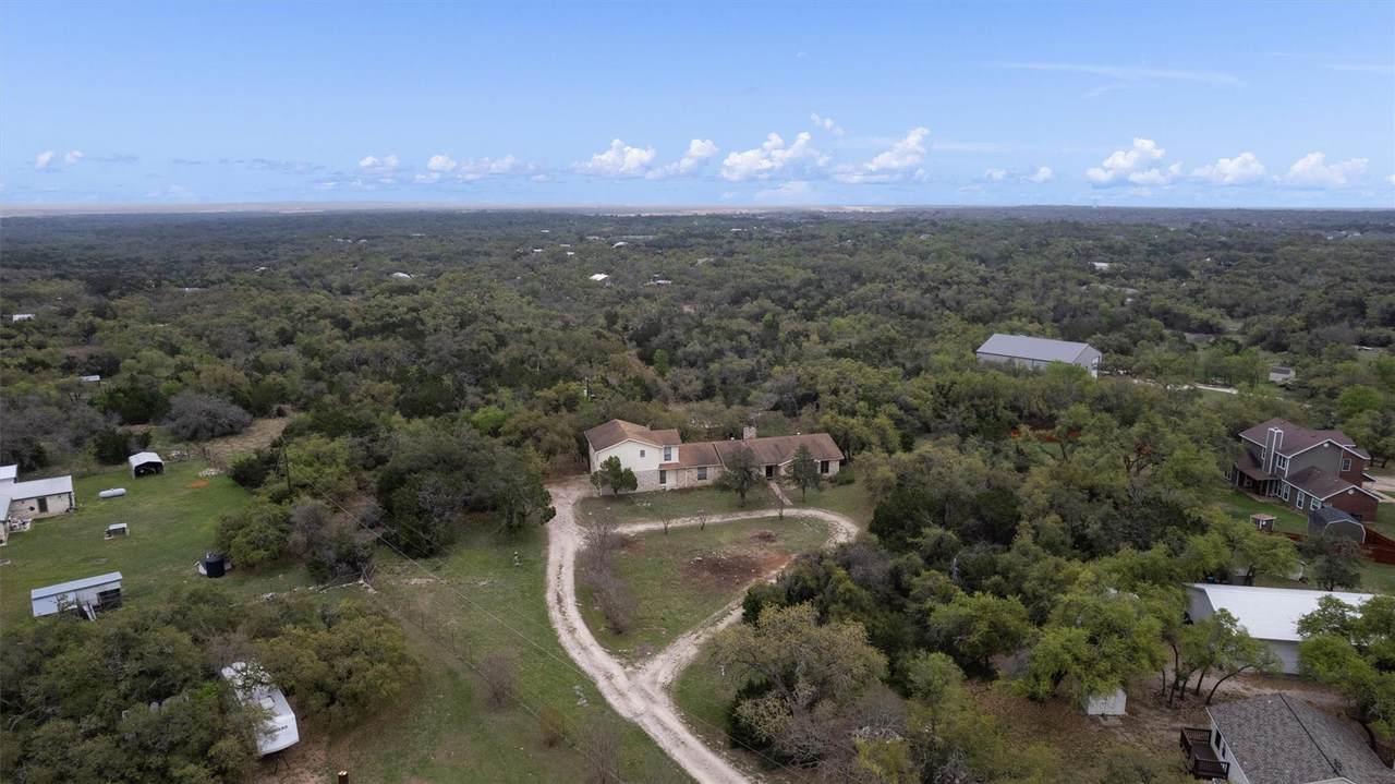 422 Patricia Rd - Photo 1