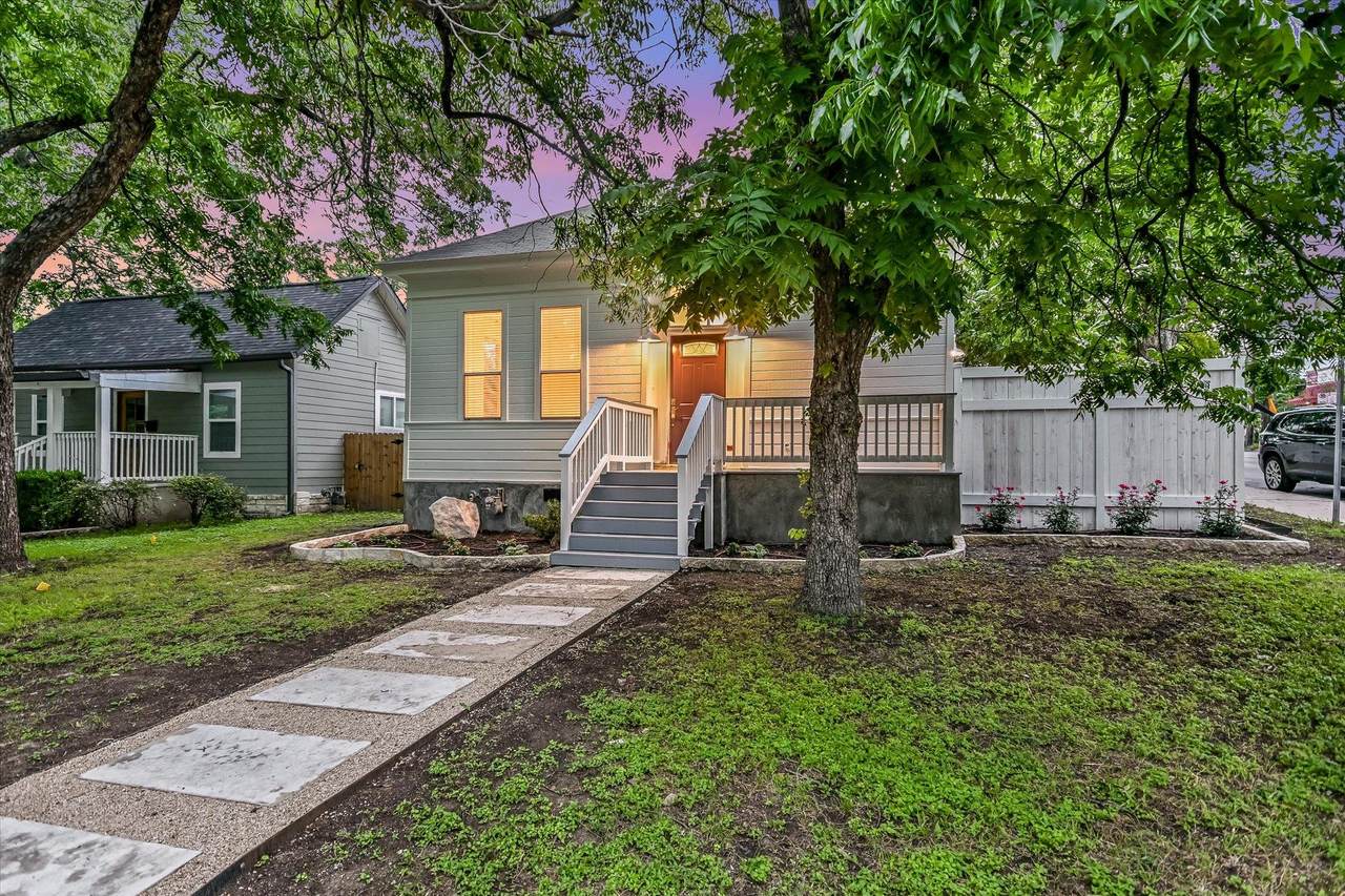 1711 Eva St - Photo 1