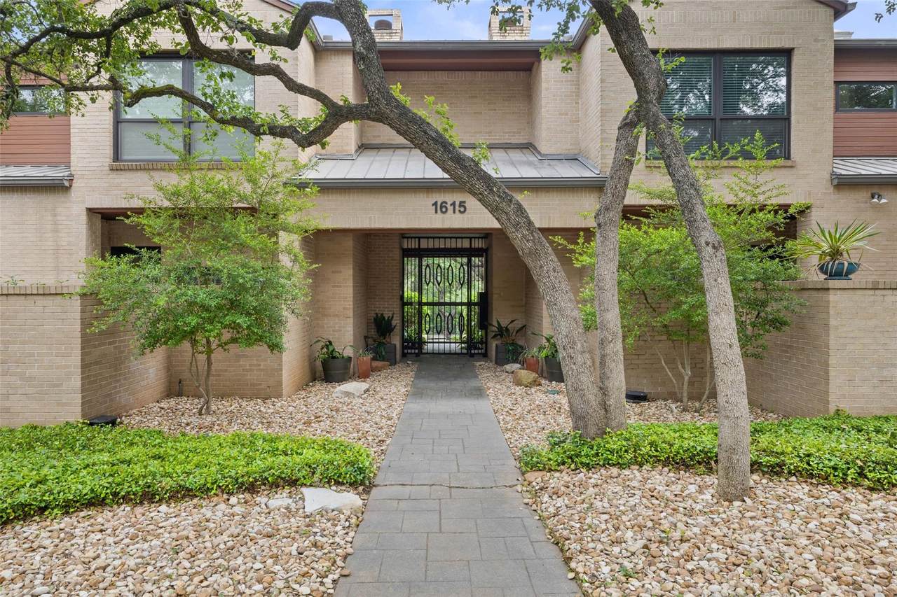 1615 Spyglass Dr - Photo 1
