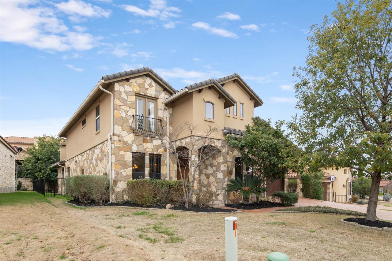 106 Feritti Dr - Photo 1
