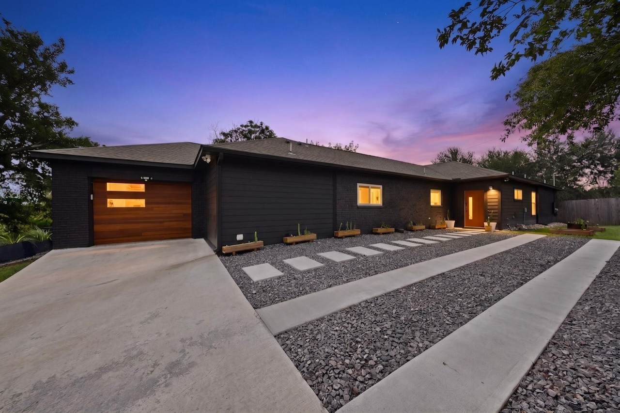 3305 Hycreek Dr - Photo 1
