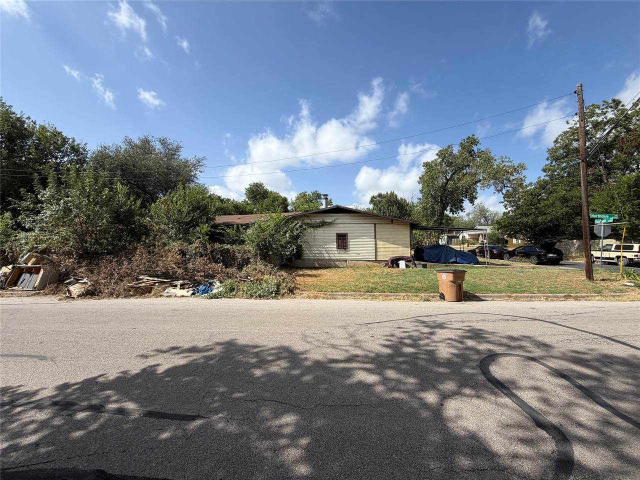 https://bt-photos.global.ssl.fastly.net/austin/1280_boomver_1_4887436-2.jpg