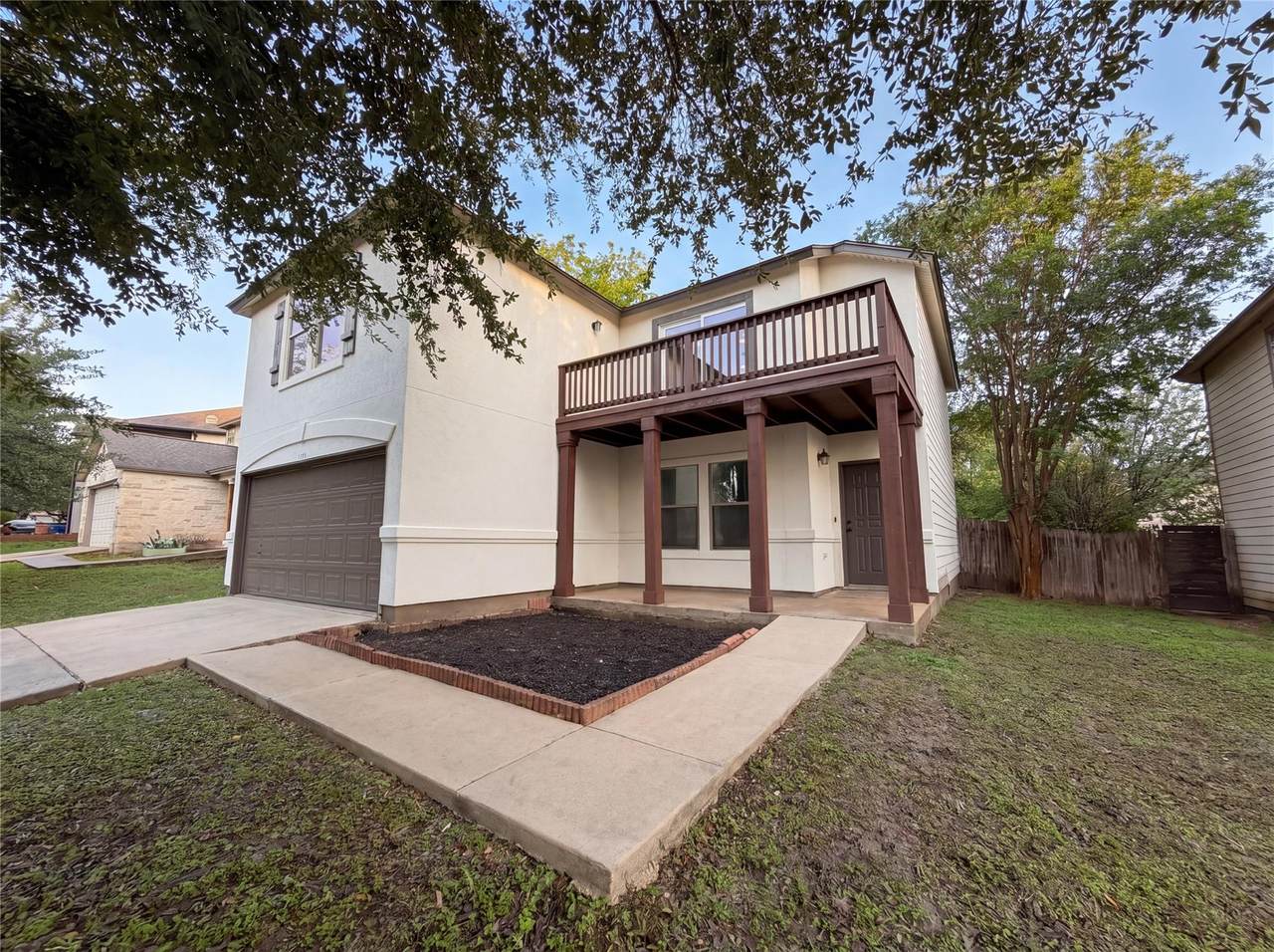 5406 Hearsey Dr - Photo 1