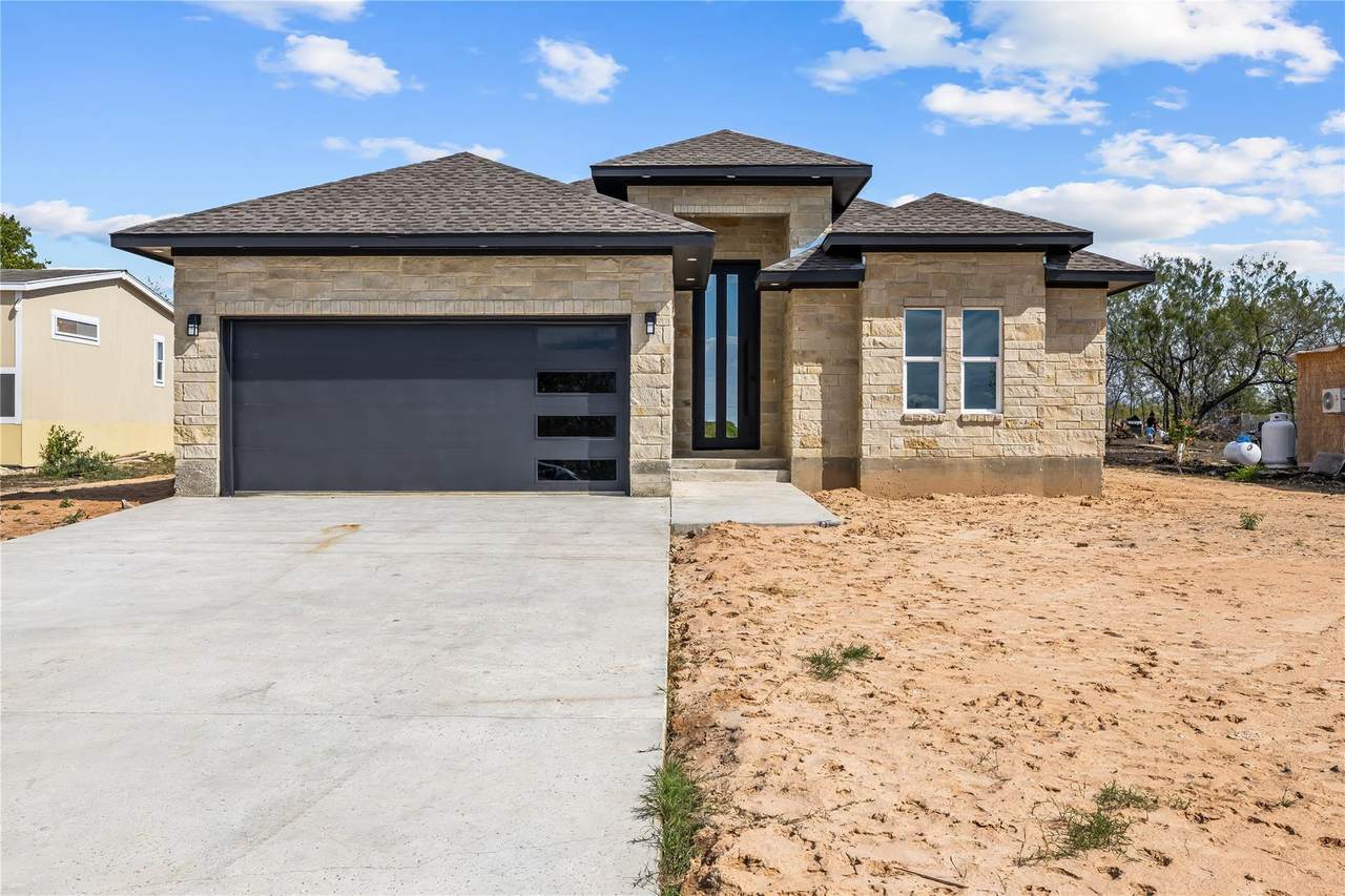 232 Amaranta Ln - Photo 1