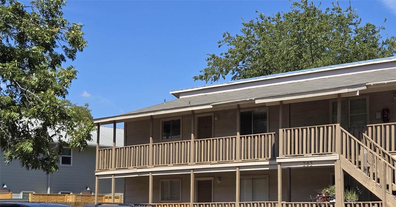 203 Mitchell St St - Photo 1