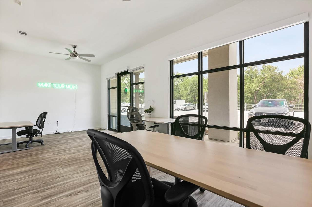 4801 Springdale Rd - Photo 1