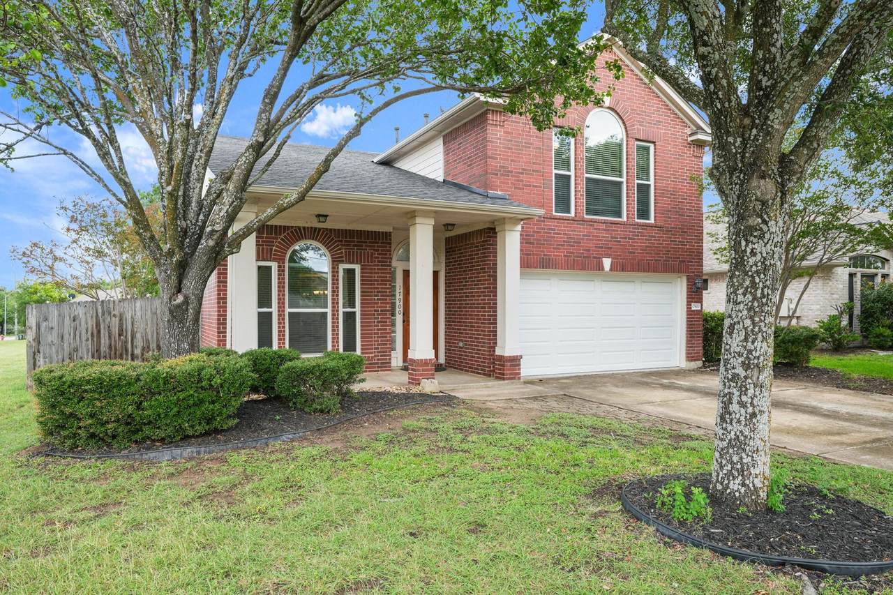 17900 Quitman Mountain Way - Photo 1