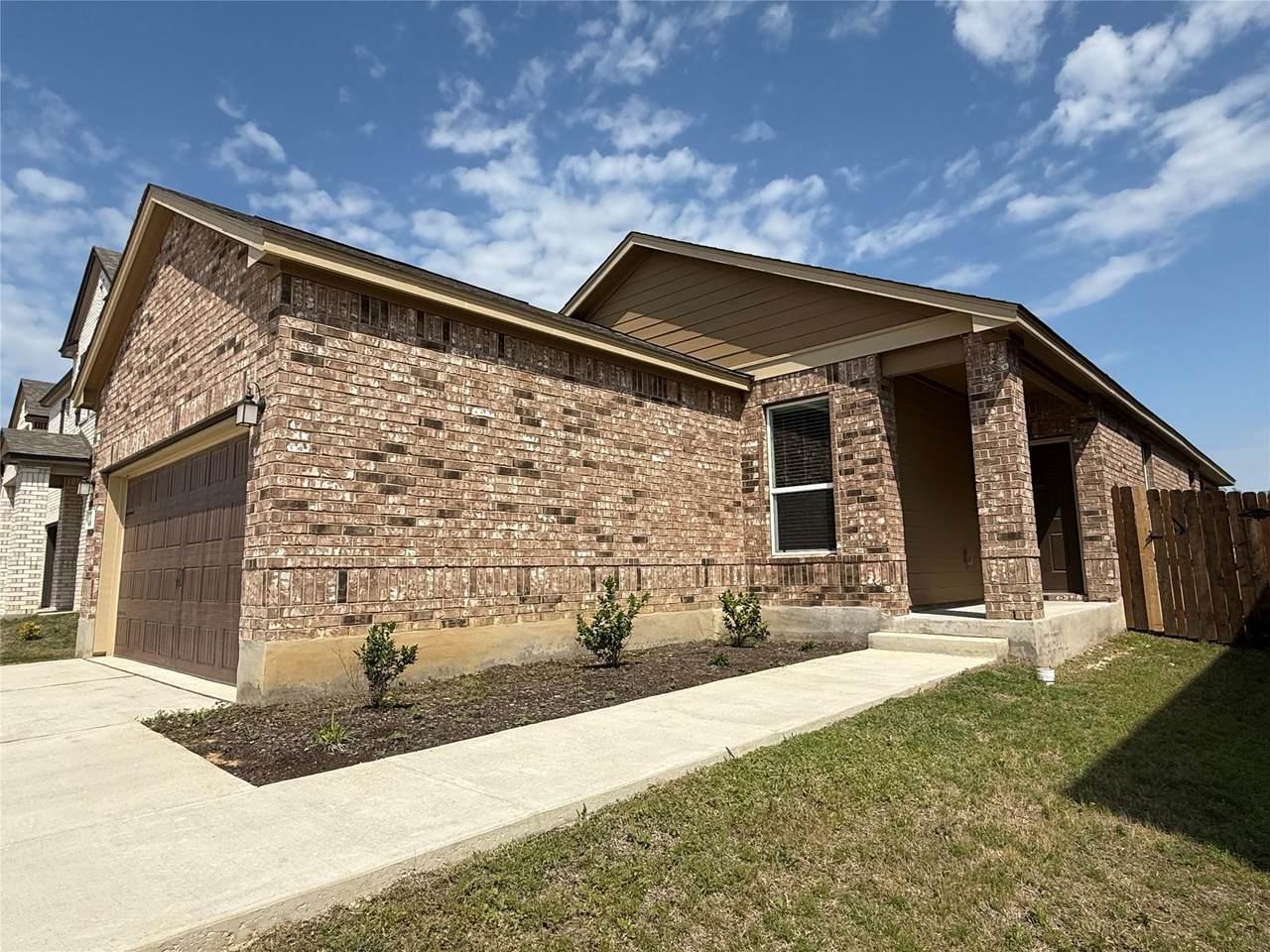 https://bt-photos.global.ssl.fastly.net/austin/1280_boomver_1_4973386-2.jpg