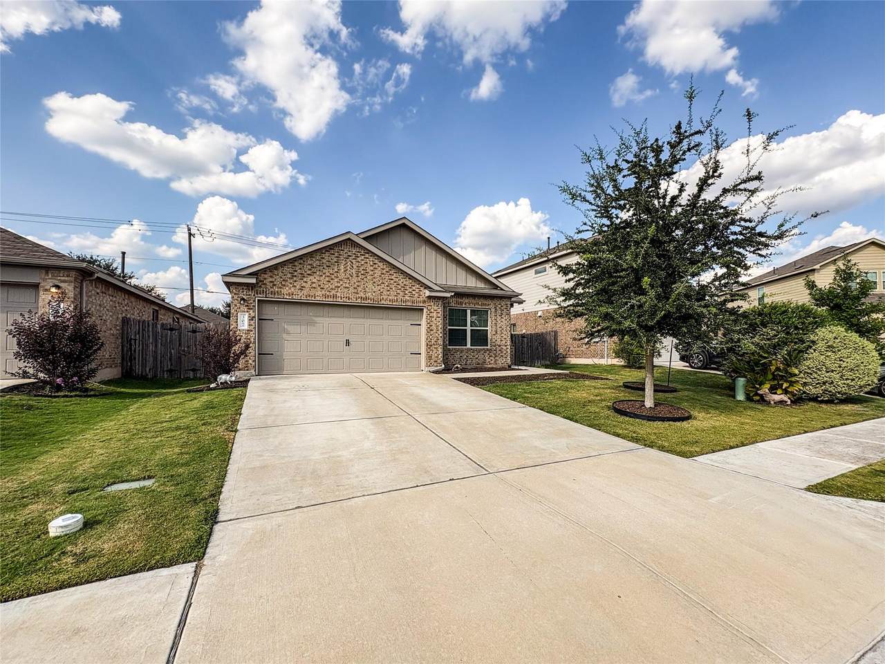 307 Andesite Trl - Photo 1