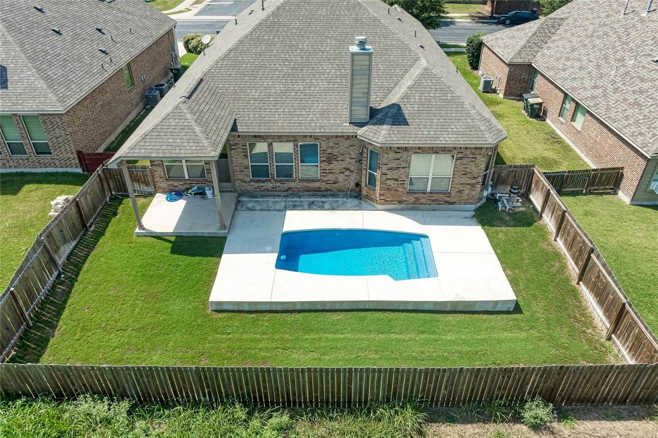 600 Rosedale Blvd - Photo 1