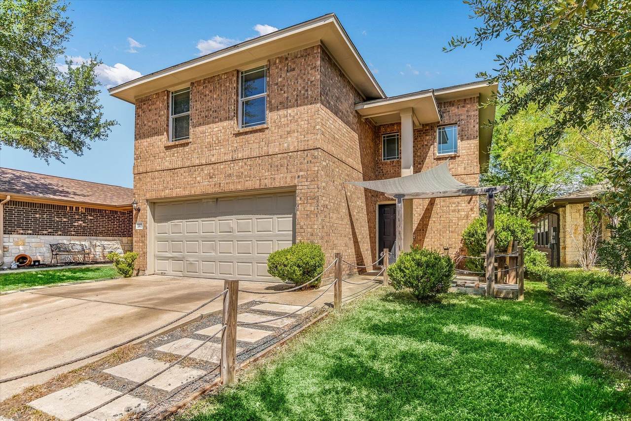 3303 Barksdale Dr - Photo 1