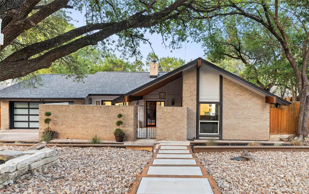 6303 Shadow Valley Dr - Photo 1