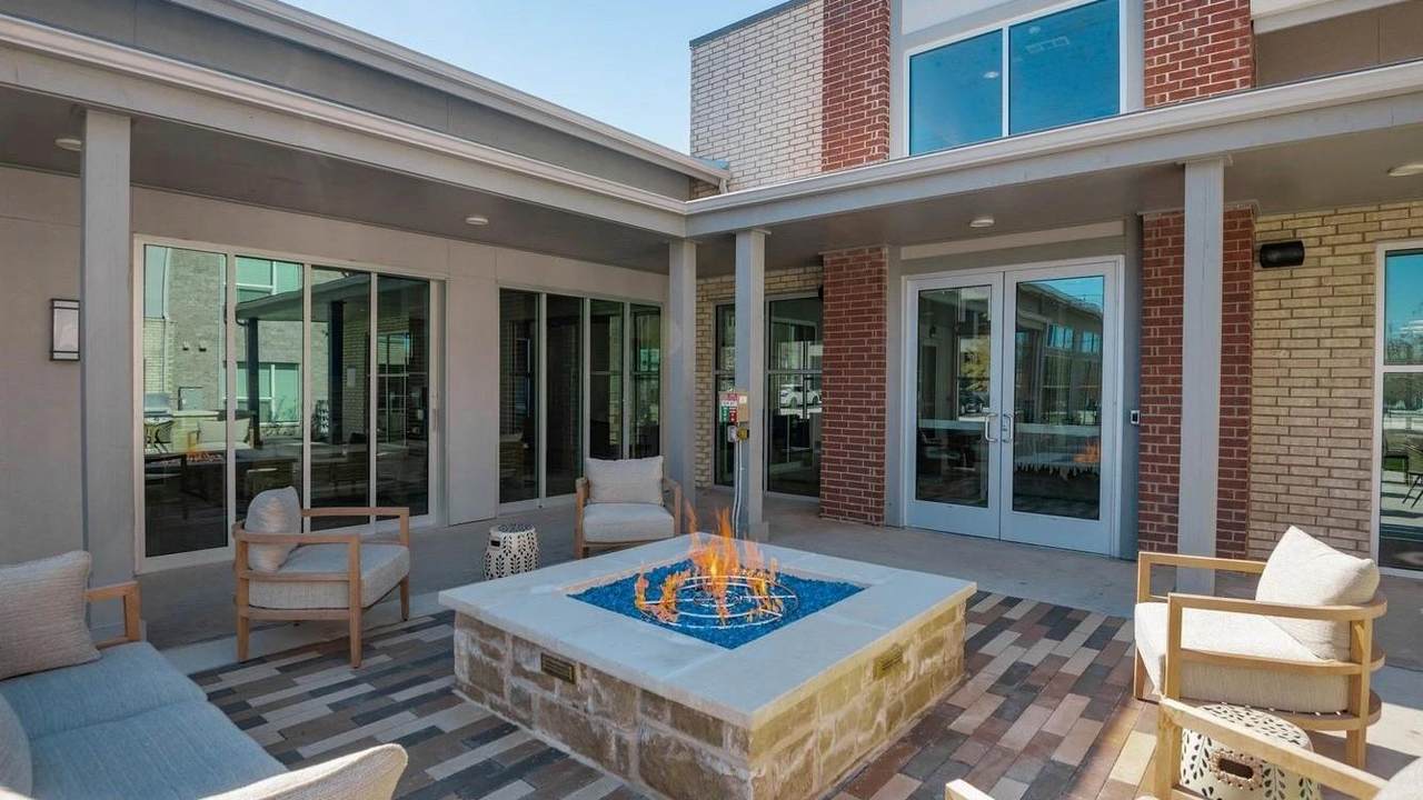 3400 Firewheel Pkwy - Photo 1