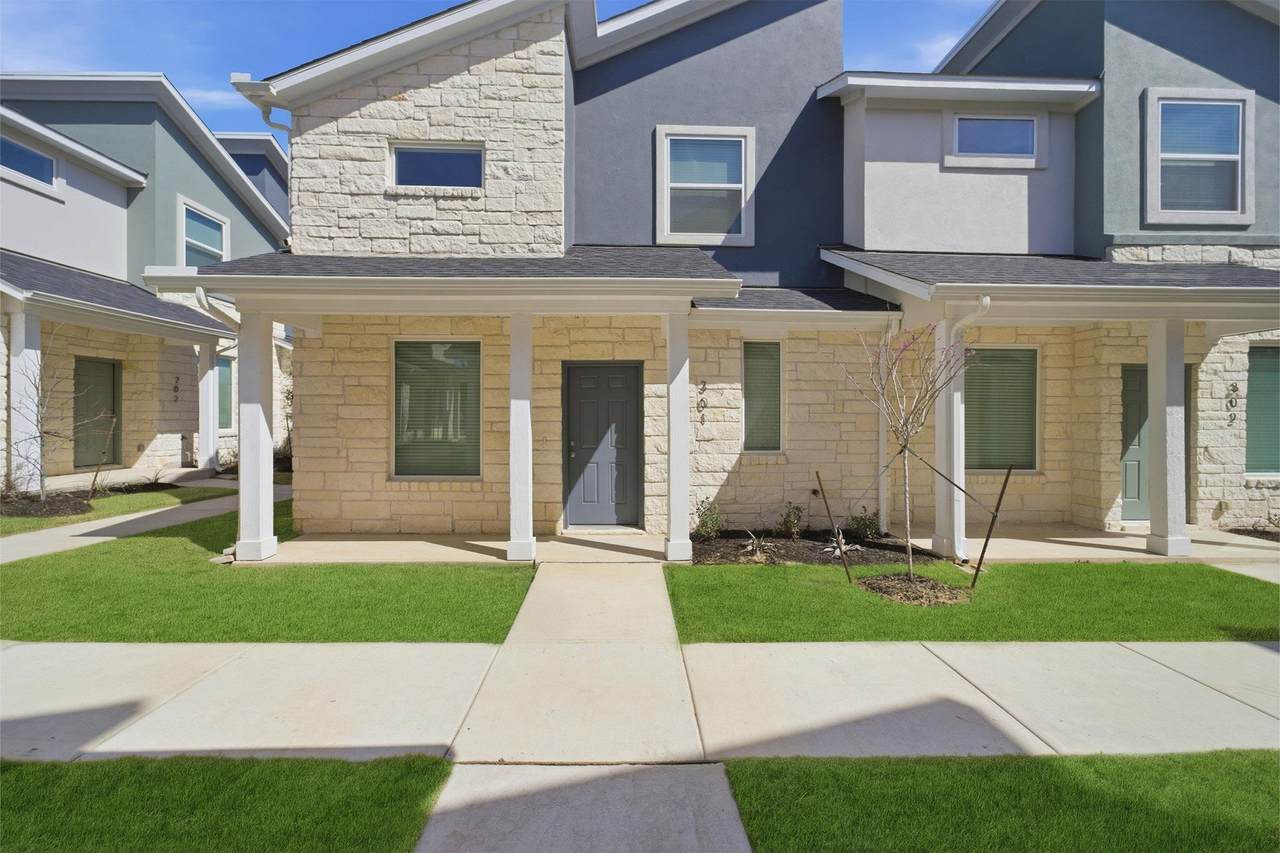 500 Municipal Dr - Photo 1